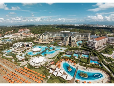 Kaya Palazzo Hotel